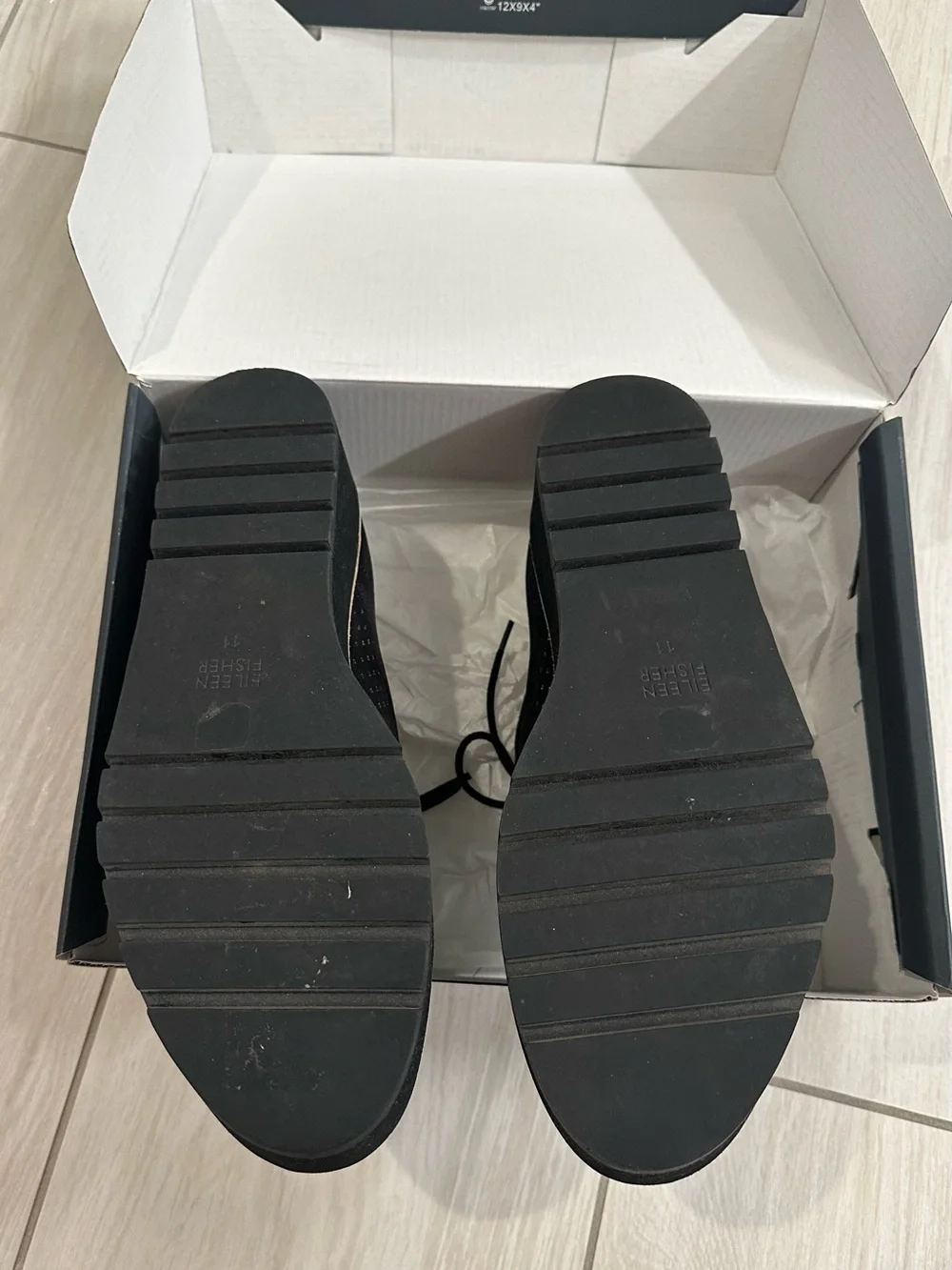 Eileen Fisher Lace-Up Platform Shoes - size 11